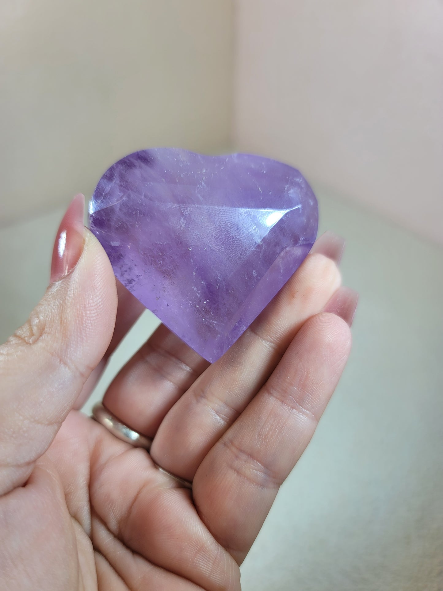 (E) High Quality Faceted Amethyst Heart from Brazil