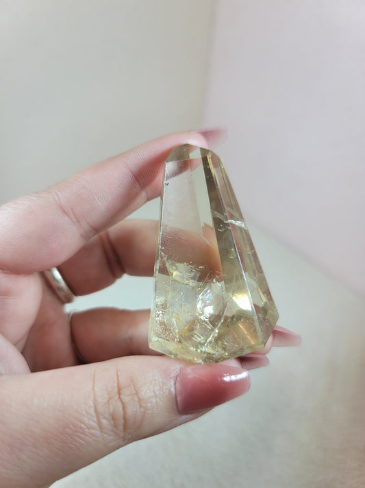 (A) High Quality Natural Citrine Faceted from Brazil
