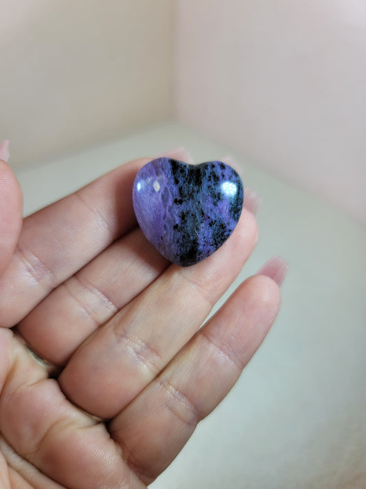 (J) High Quality Charoite Puffy Pocket Heart