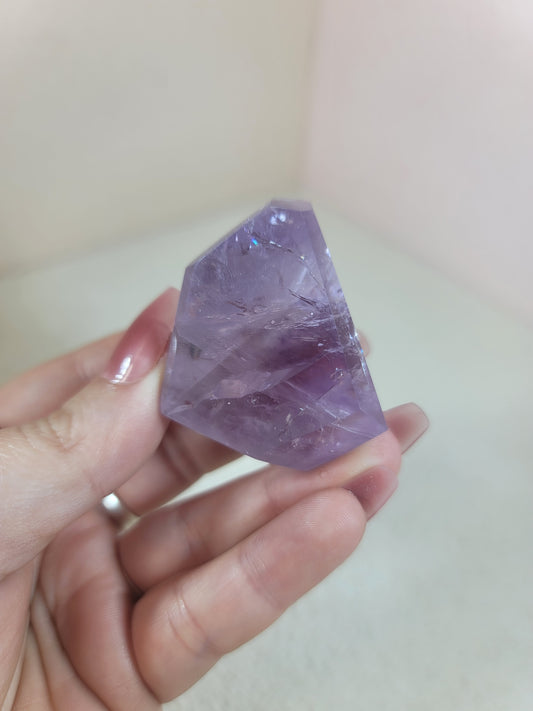 (H) High Quality Faceted Amethyst from Brazil
