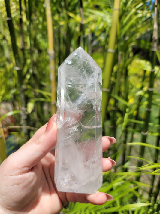 (A) High Quality Girasol Quartz Tower from Brazil