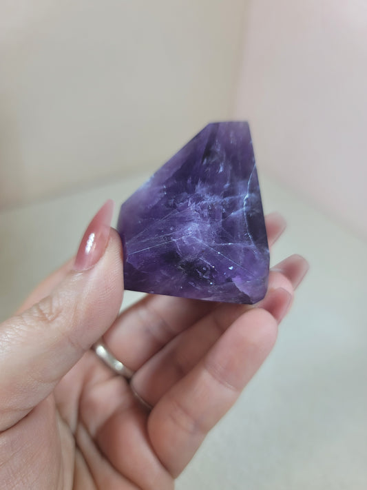 (J) High Quality Faceted Amethyst from Brazil