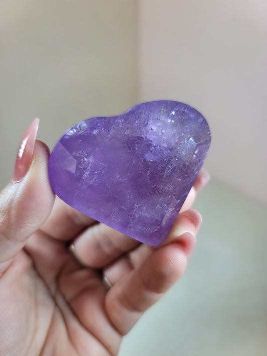 (D) High Quality Faceted Amethyst Heart from Brazil