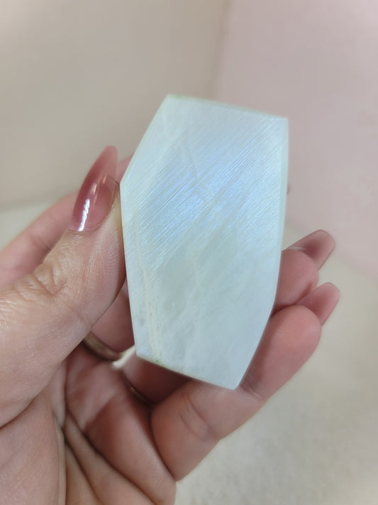 (F) White Rainbow Moonstone Faceted Freeform w/Blue Flash