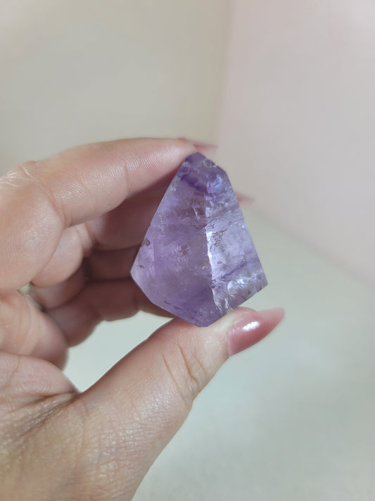( I ) High Quality Faceted Amethyst from Brazil