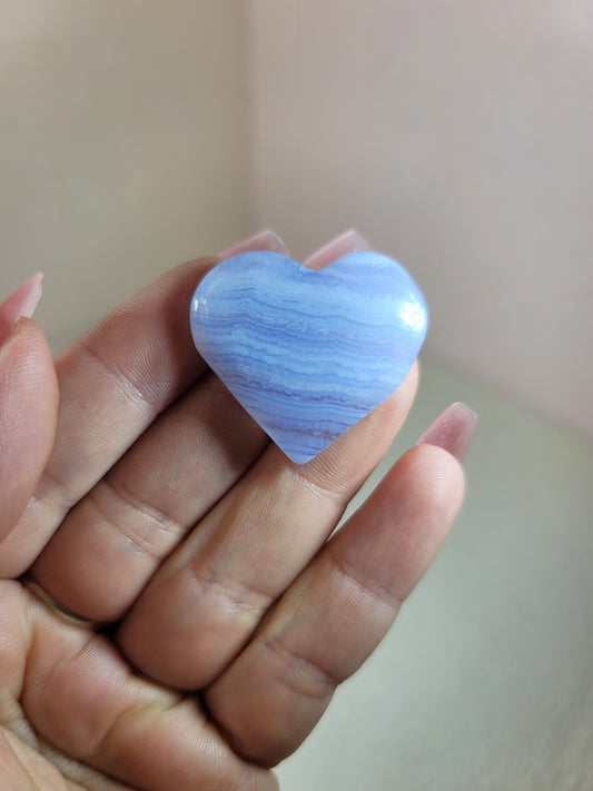 (C) High Quality Blue Lace Agate Pocket Heart