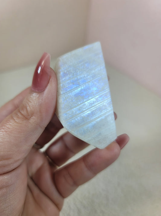 (E) White Rainbow Moonstone Faceted Freeform w/Blue Flash