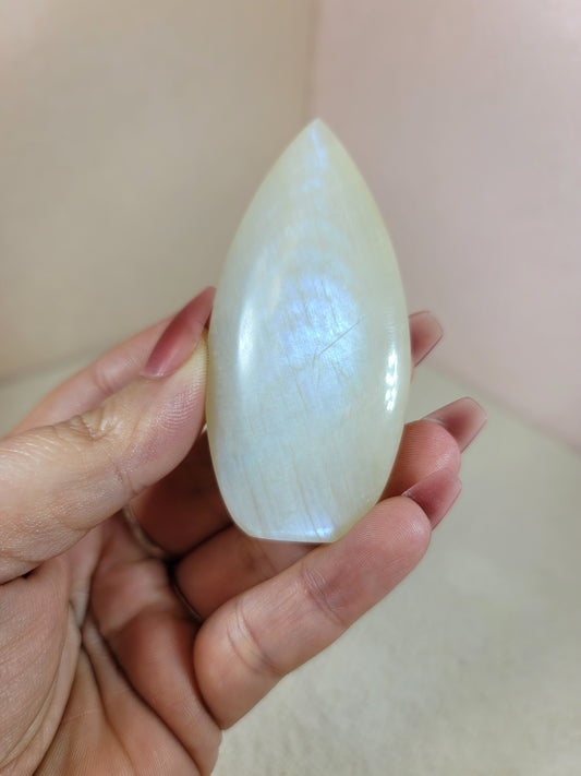 (E) White Rainbow Moonstone Smooth Flame w/Blue Flash (Does not stand well - Will send with putty)