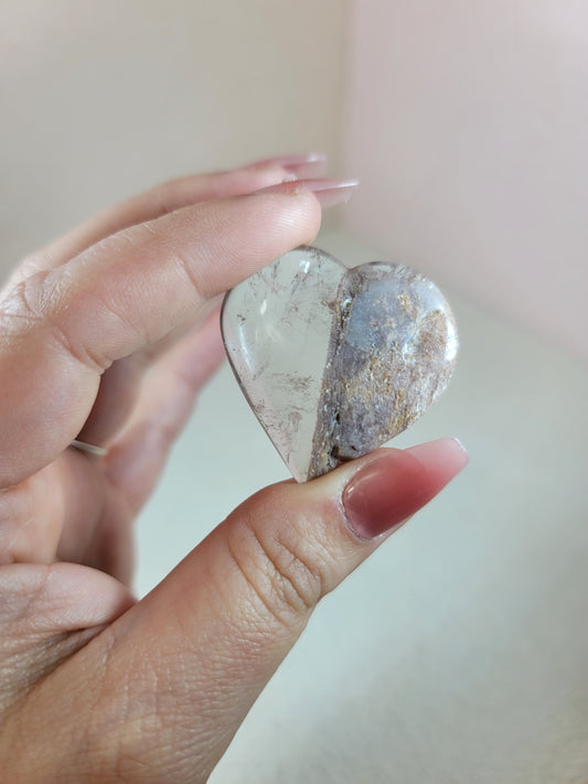 (A) High Quality Pastel Pink and Purple Thousand Layer Lodolite Garden Quartz Pocket Heart