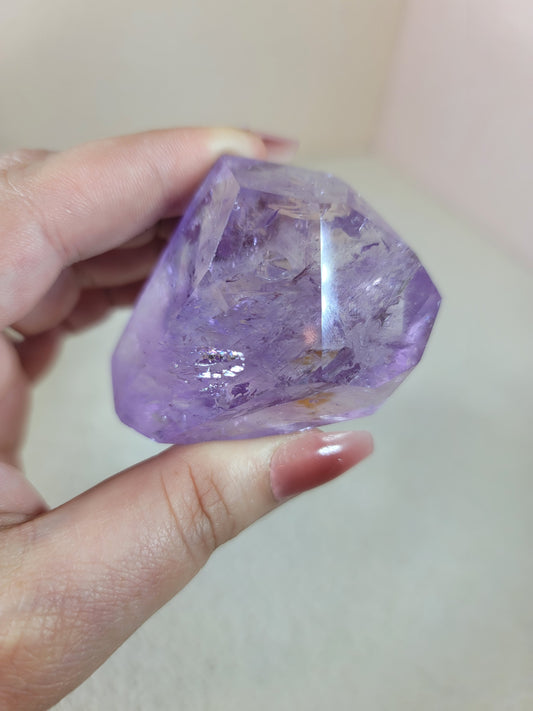 (K) High Quality Faceted Amethyst from Brazil